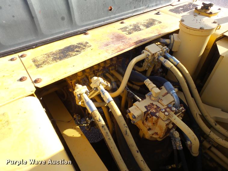 image for item DB0090 2000 Komatsu PC300LC-6LE excavator