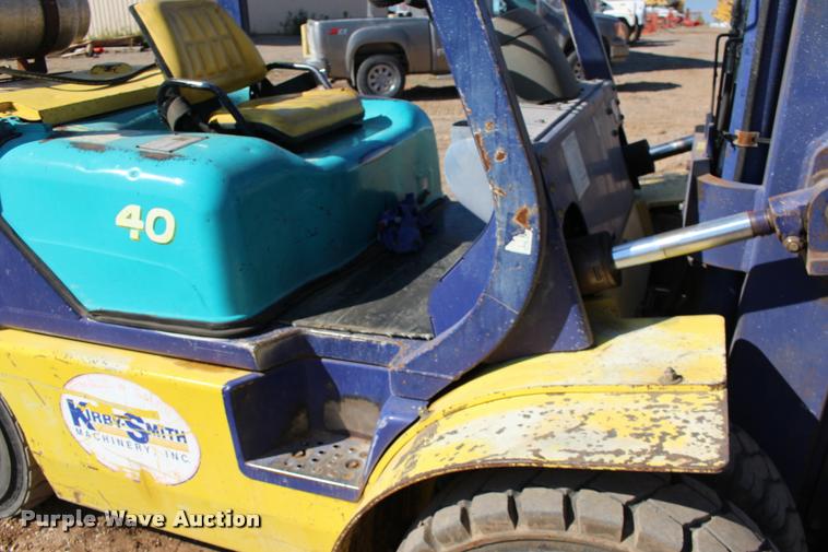 image for item DB0091 Komatsu FG40ZT-7 forklift