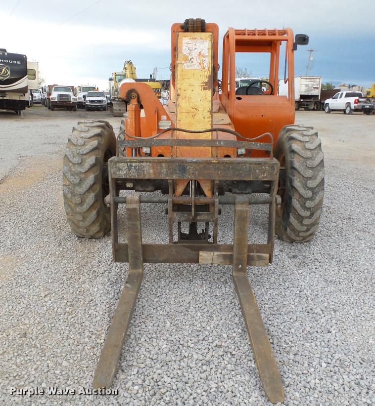 image for item DB0092 2004 Sky Trak 8042 Legacy Series telehandler