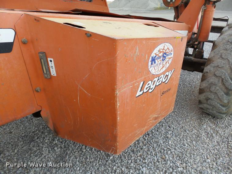 image for item DB0092 2004 Sky Trak 8042 Legacy Series telehandler