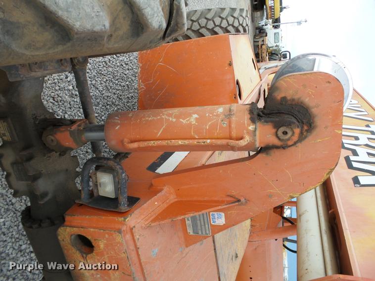 image for item DB0092 2004 Sky Trak 8042 Legacy Series telehandler