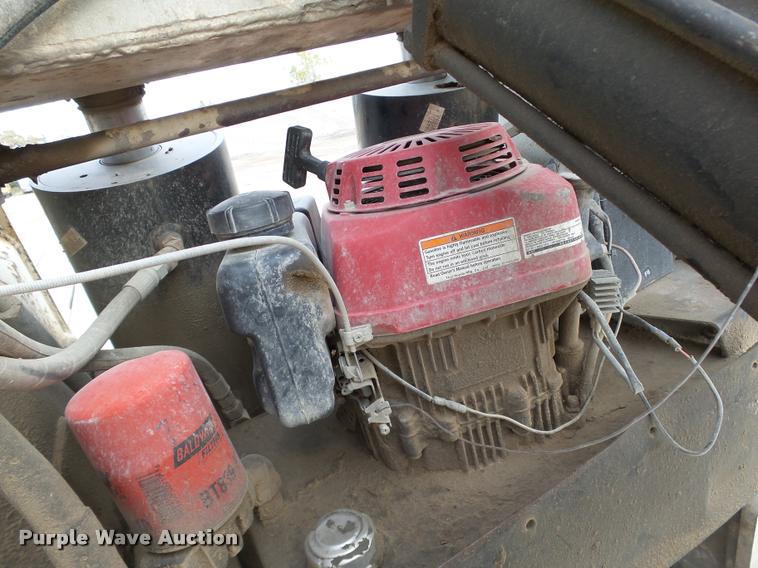 image for item DB0093 1993 Landoll 50T lowboy equipment trailer