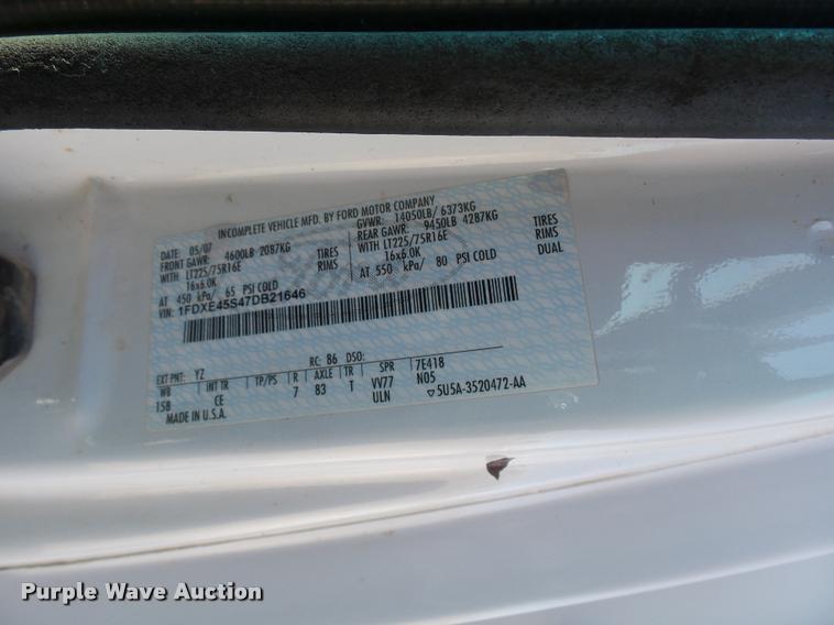 image for item DB0095 2007 Ford Econoline E450 box truck