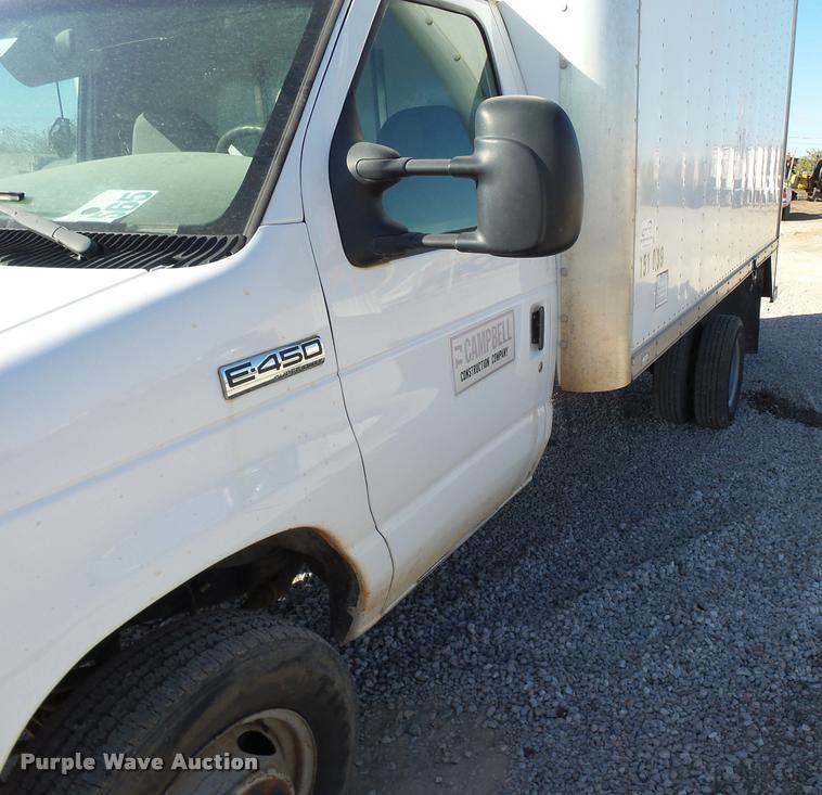 image for item DB0095 2007 Ford Econoline E450 box truck
