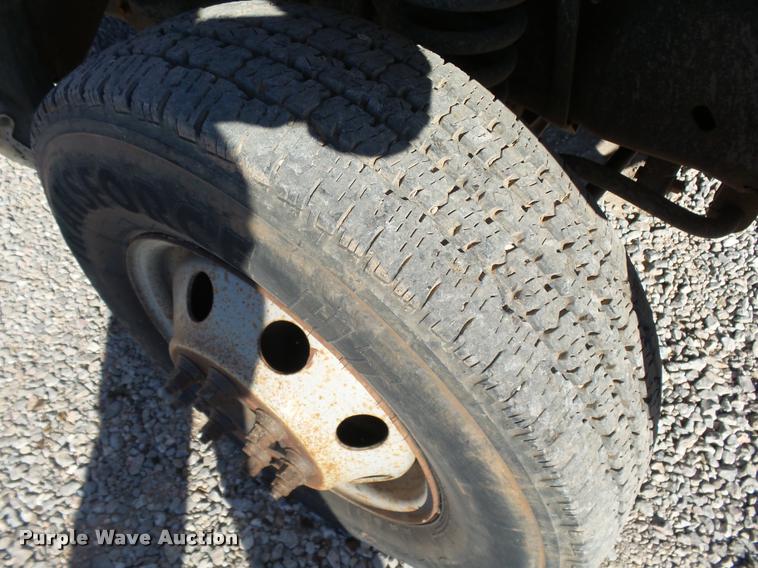 image for item DB0095 2007 Ford Econoline E450 box truck