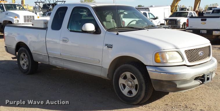 image for item DB0099 2002 Ford F150 XLT SuperCab pickup truck