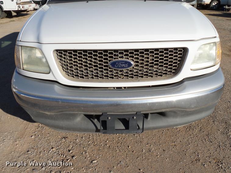 image for item DB0099 2002 Ford F150 XLT SuperCab pickup truck