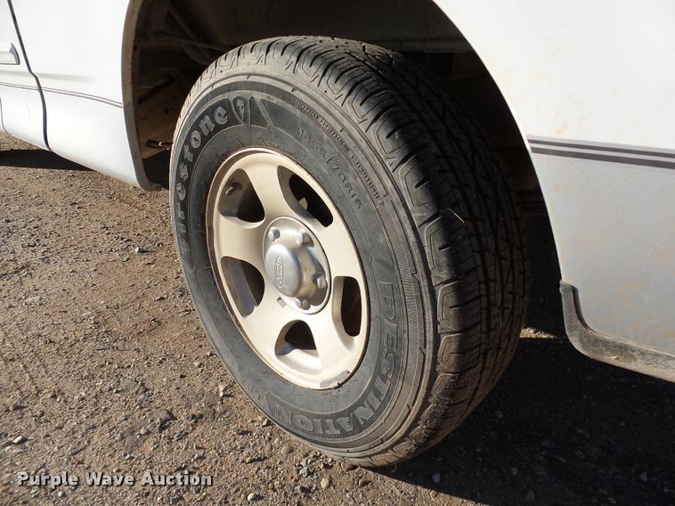 image for item DB0099 2002 Ford F150 XLT SuperCab pickup truck