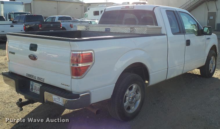 image for item DB0101 2013 Ford F150 XLT SuperCab pickup truck
