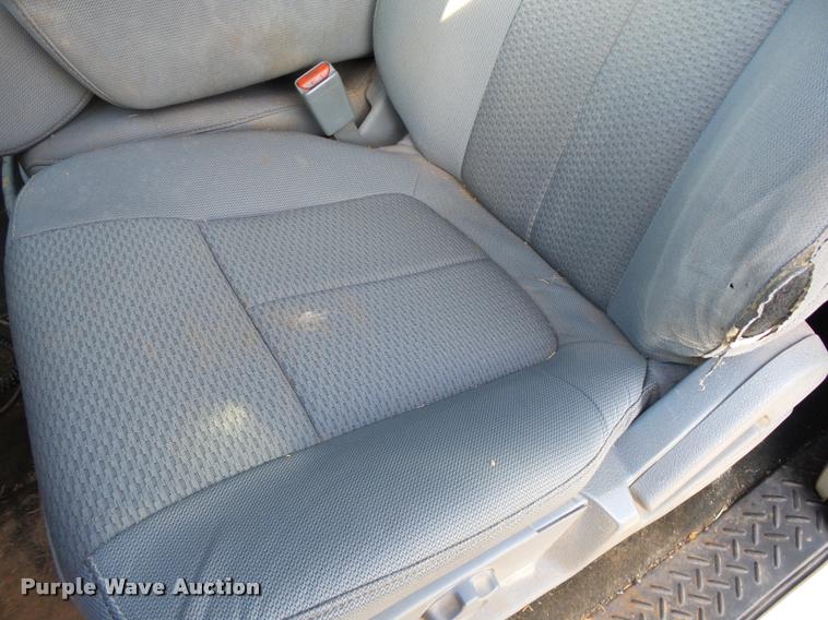 image for item DB0101 2013 Ford F150 XLT SuperCab pickup truck