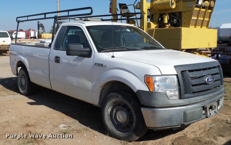 image for item DB0102 2010 Ford F150 XL pickup truck