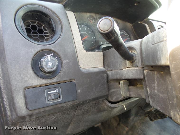 image for item DB0102 2010 Ford F150 XL pickup truck