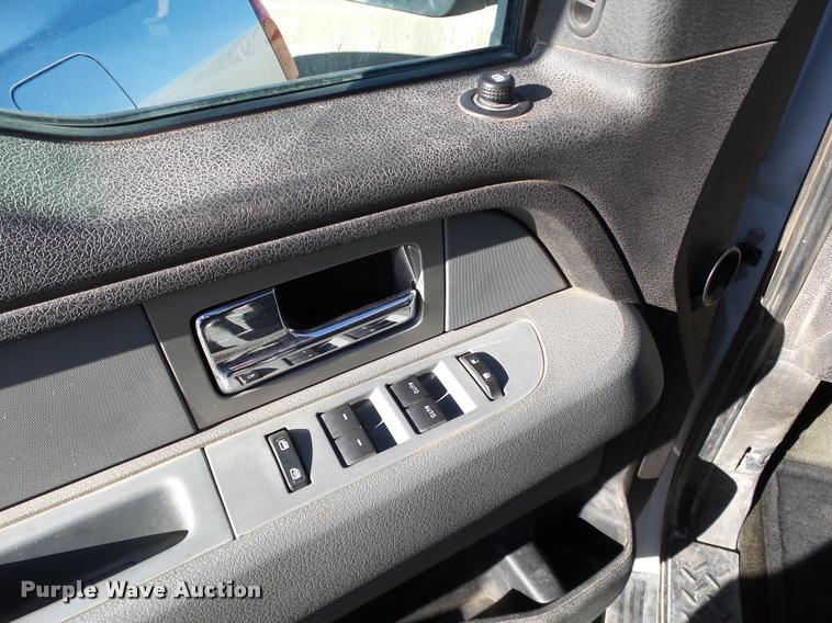 image for item DB0104 2011 Ford F150 XLT SuperCab pickup truck