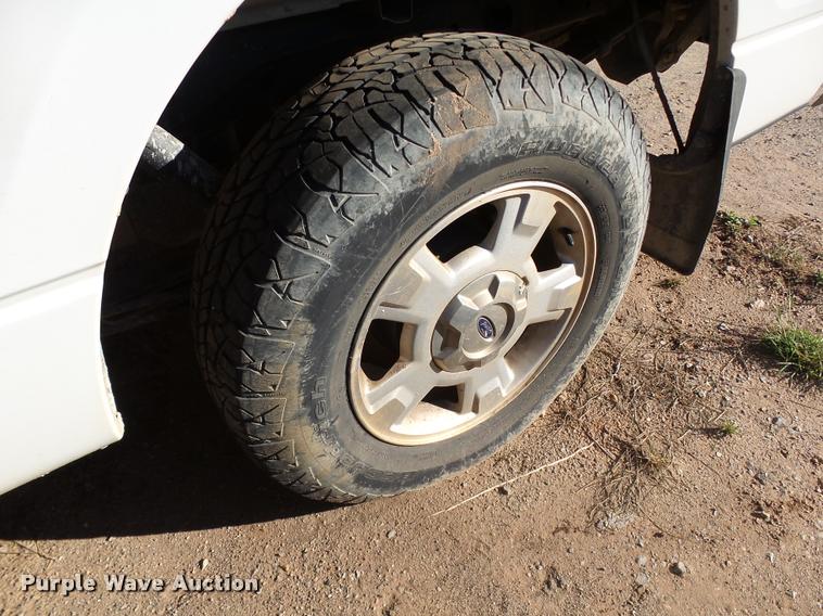 image for item DB0104 2011 Ford F150 XLT SuperCab pickup truck