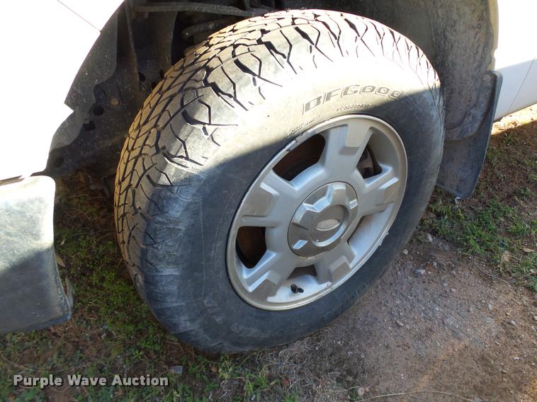 image for item DB0104 2011 Ford F150 XLT SuperCab pickup truck