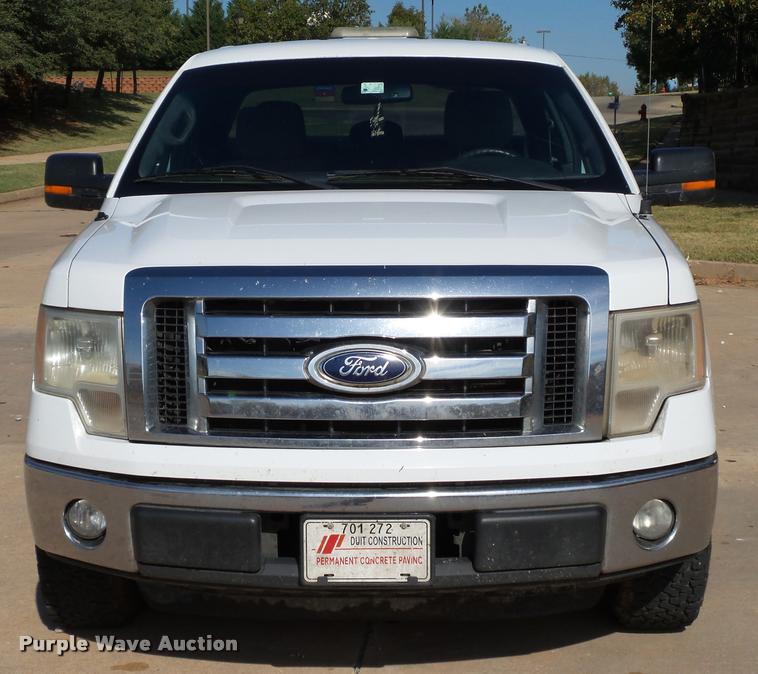 image for item DB0106 2012 Ford F150 XLT SuperCab pickup truck