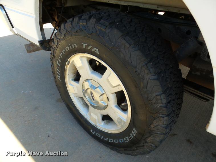 image for item DB0106 2012 Ford F150 XLT SuperCab pickup truck