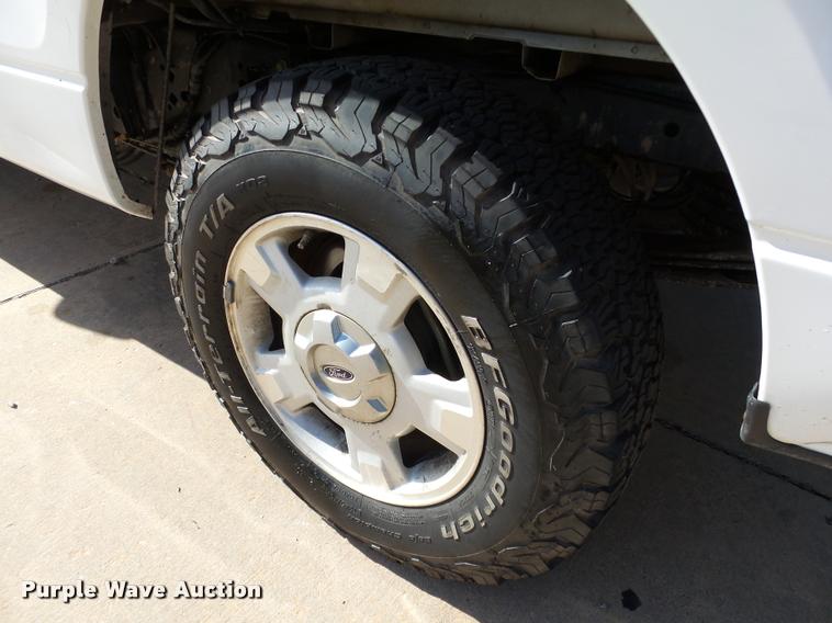 image for item DB0106 2012 Ford F150 XLT SuperCab pickup truck