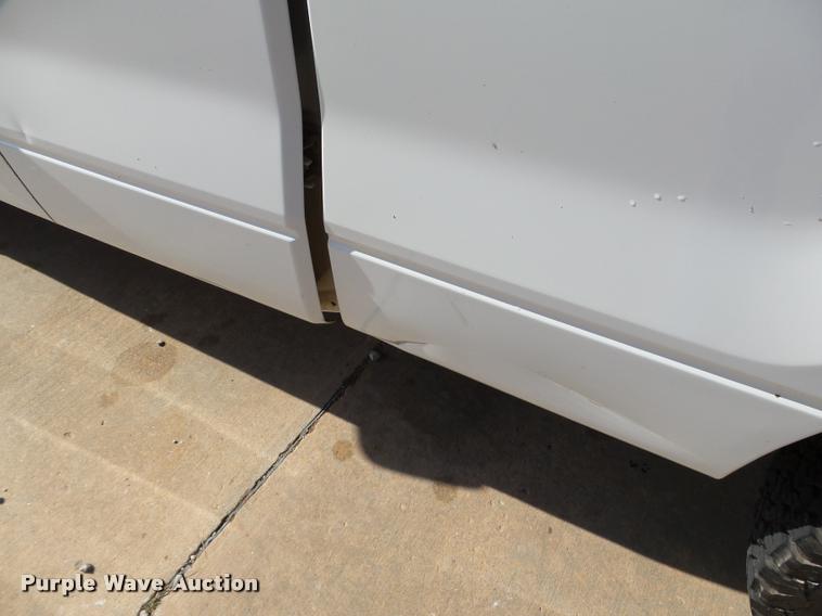 image for item DB0106 2012 Ford F150 XLT SuperCab pickup truck