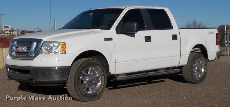 image for item DB0112 2008 Ford F150 XLT SuperCrew pickup truck