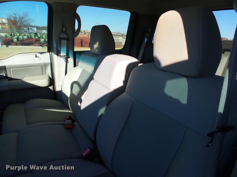 image for item DB0112 2008 Ford F150 XLT SuperCrew pickup truck