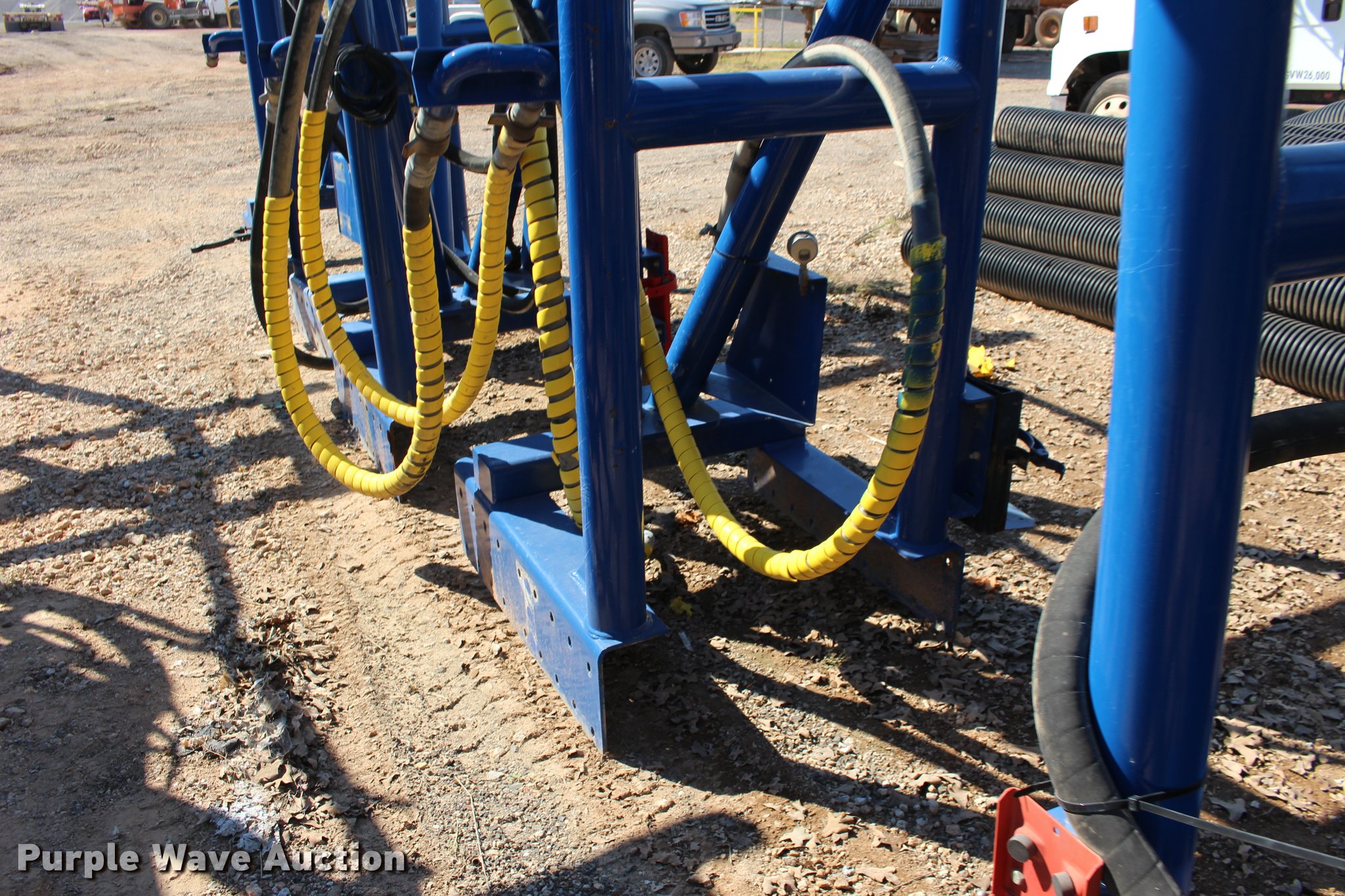 (5) headache racks in Edmond, OK Item BU9816 sold Purple Wave