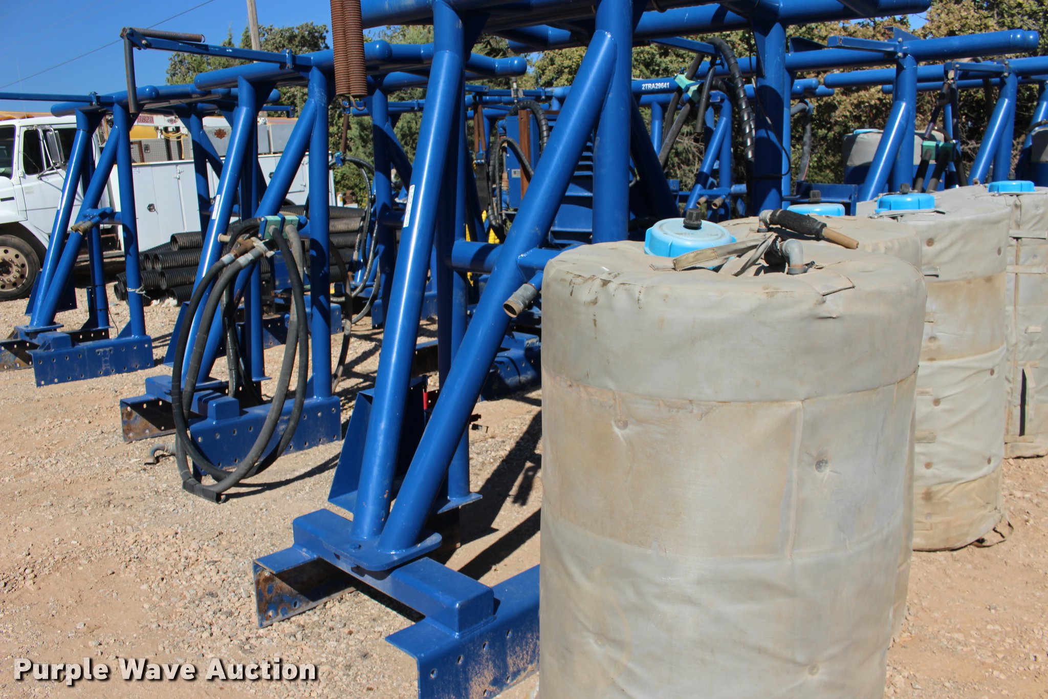 (5) headache racks in Edmond, OK Item BU9818 sold Purple Wave