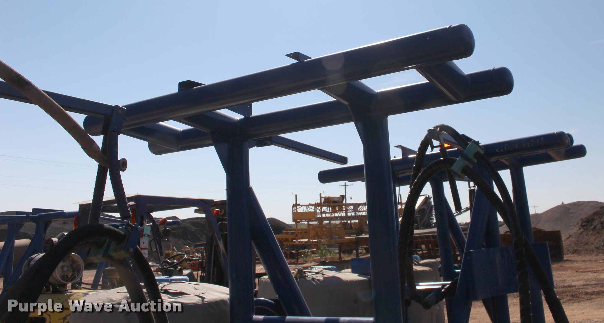 (5) headache racks in Edmond, OK Item BU9818 sold Purple Wave