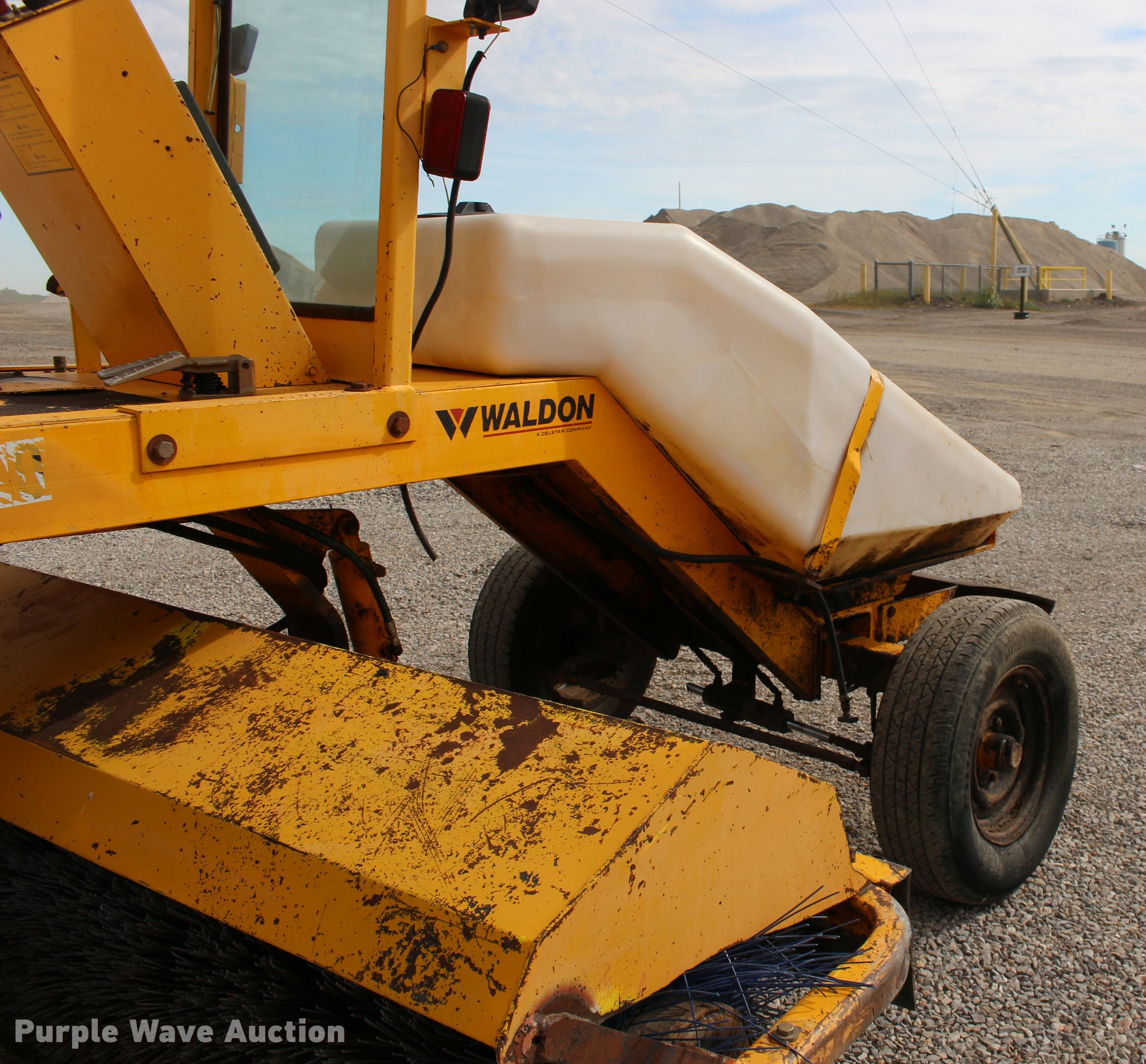 Waldon Sweepmaster 250 broom in Edmond, OK Item DB0018 sold Purple Wave