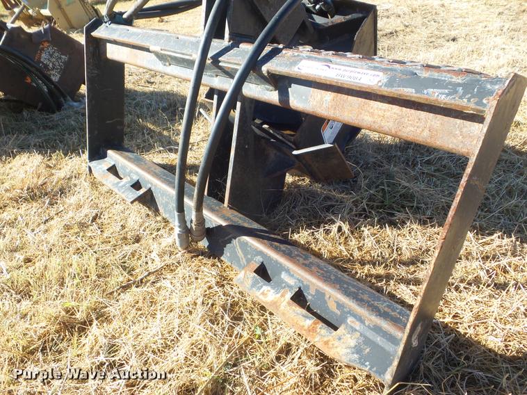 image for item BW9084 Lowe 1650XL skid steer auger