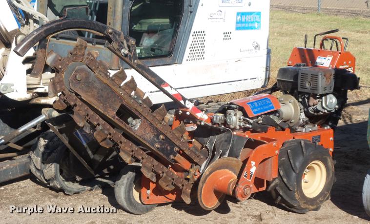 image for item BW9102 2009 Ditch Witch RT10 trencher