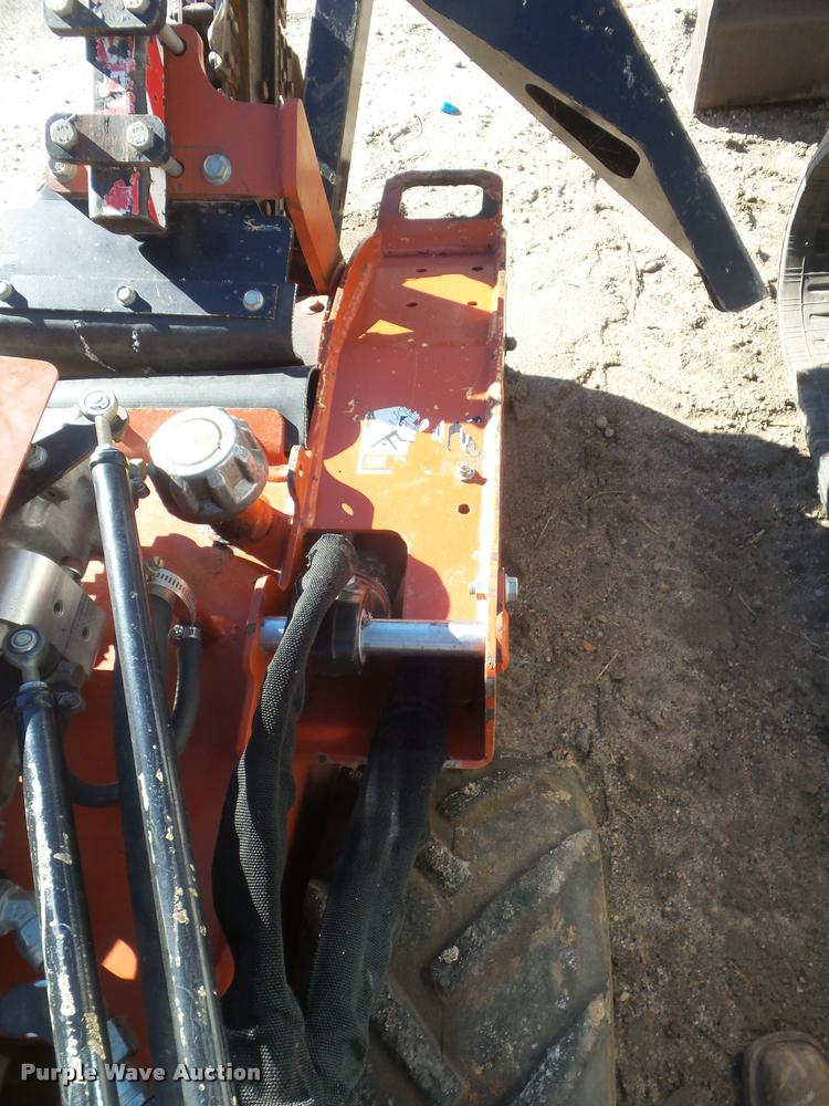 image for item BW9102 2009 Ditch Witch RT10 trencher