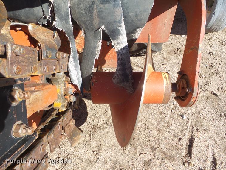 image for item BW9102 2009 Ditch Witch RT10 trencher