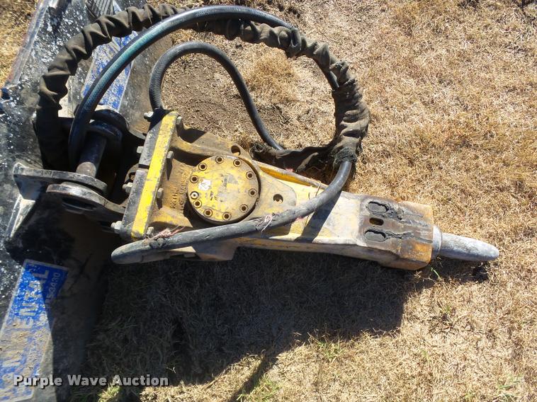 image for item BY9629 B&D Fabricators V1027 quick tach frame with Atlas Copco 220 concrete breaker