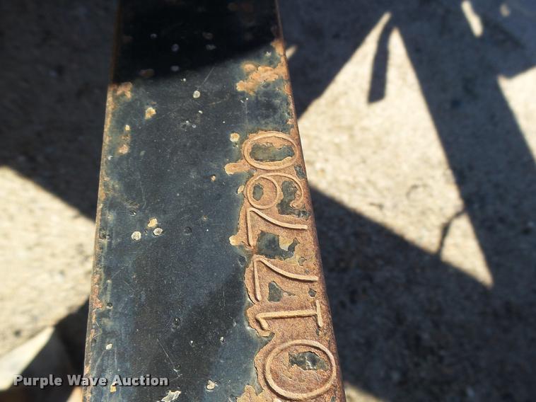 image for item DA4694 2001 PJ utility trailer