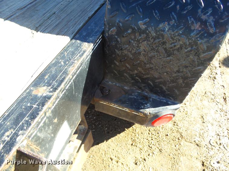 image for item DA4698 2007 PJ utility trailer