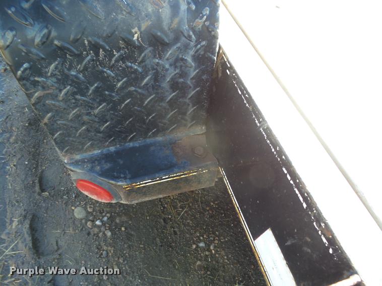 image for item DA4698 2007 PJ utility trailer