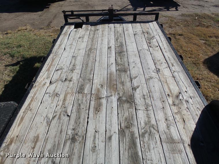 image for item DA4698 2007 PJ utility trailer