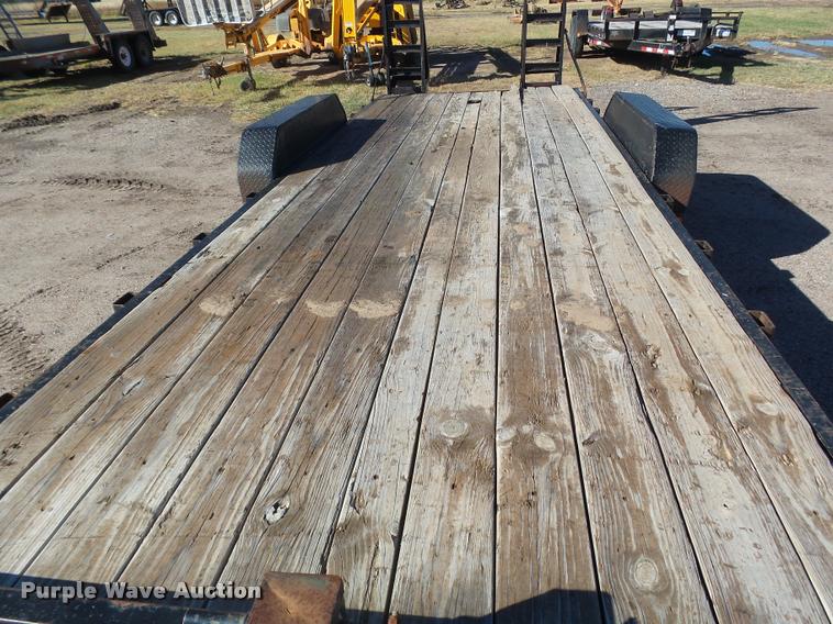 image for item DA4699 2008 PJ utility trailer