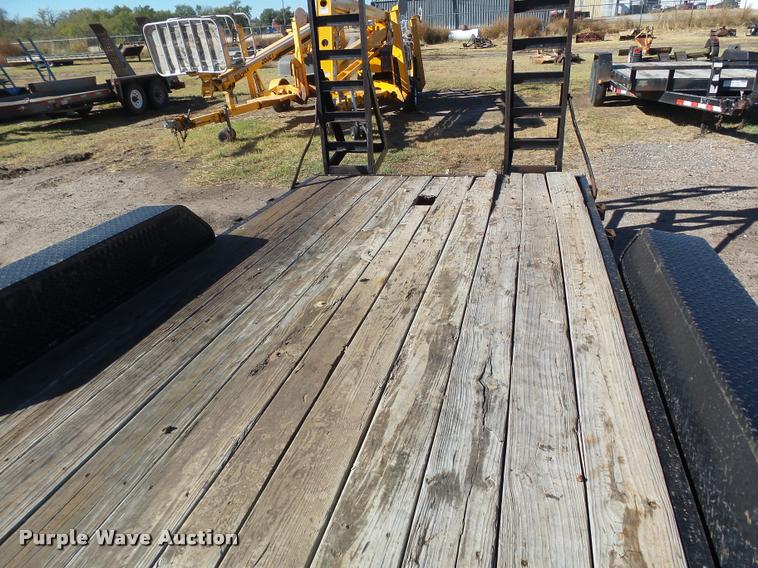 image for item DA4699 2008 PJ utility trailer