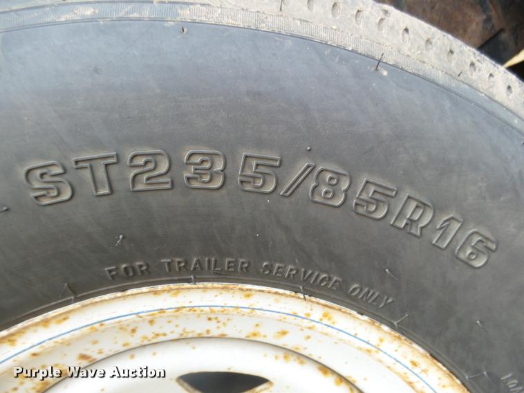 image for item DA4703 2008 PJ utility trailer