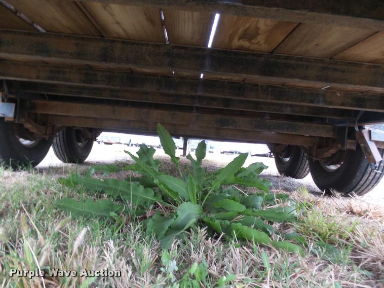 image for item DA4703 2008 PJ utility trailer