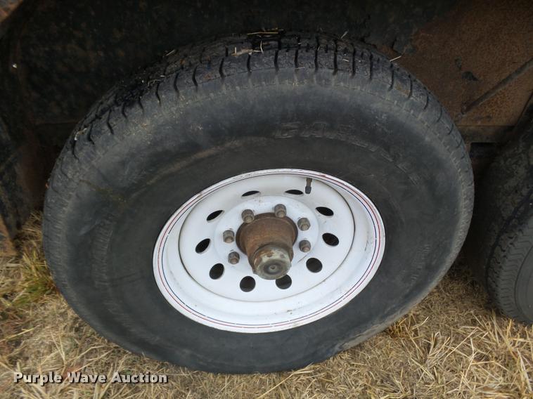 image for item DA4704 2008 PJ utility trailer