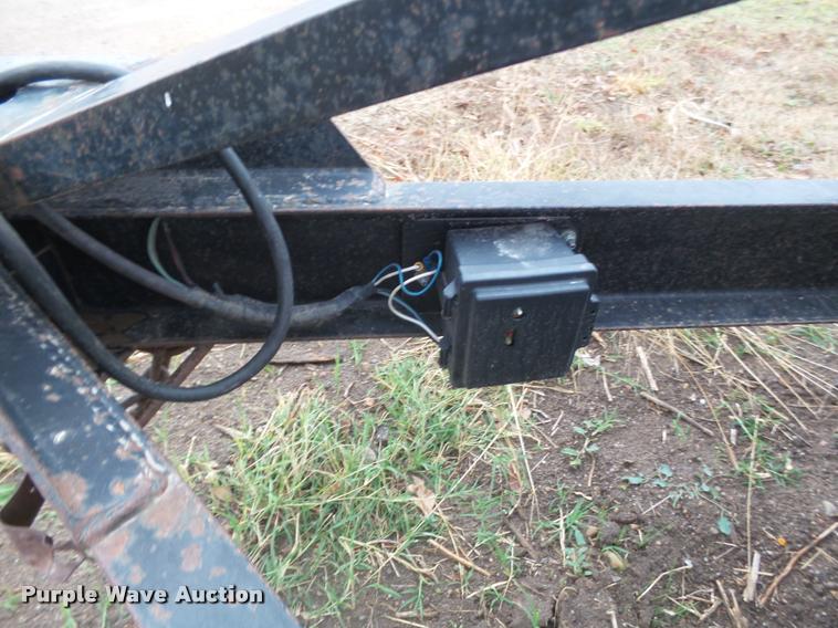 image for item DA4705 2006 Neal utility trailer