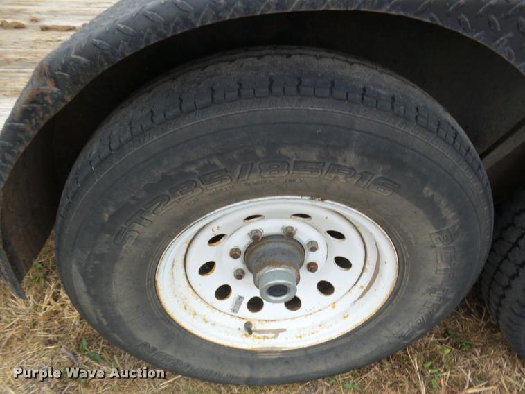 image for item DA4705 2006 Neal utility trailer