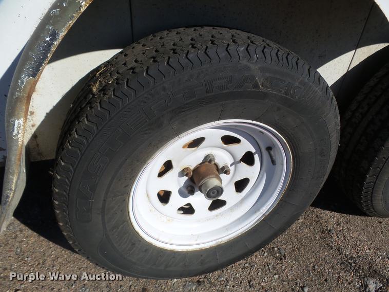 image for item DA4706 2002 Titan enclosed cargo trailer