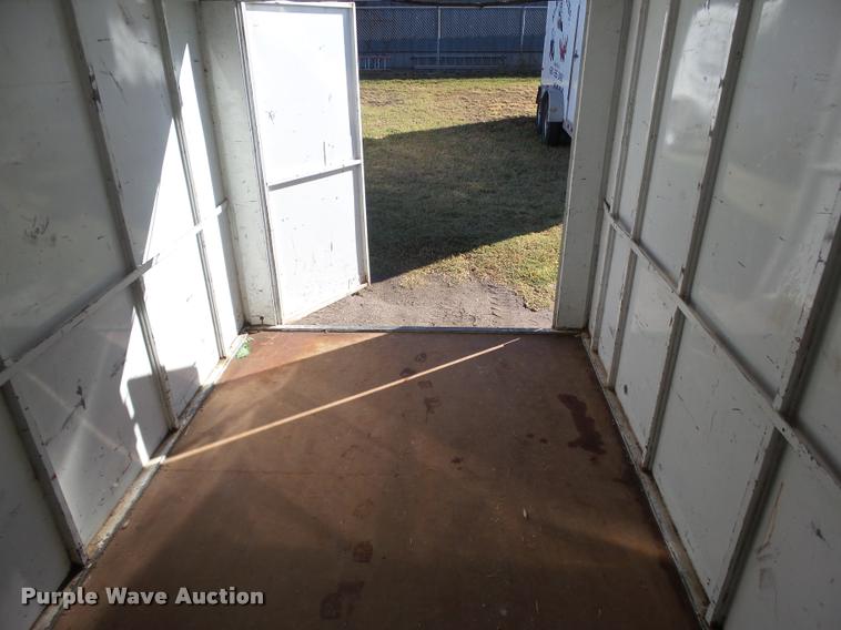 image for item DA4706 2002 Titan enclosed cargo trailer