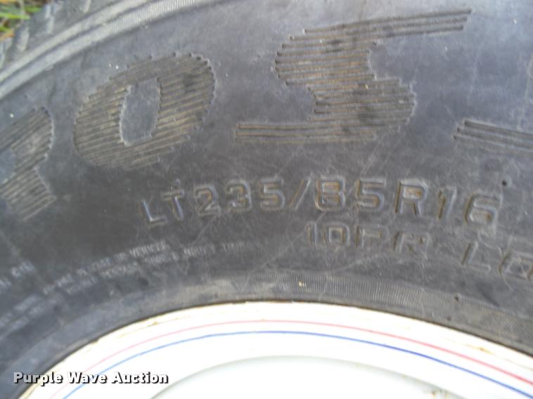 image for item DA4709 2003 Neal utility trailer