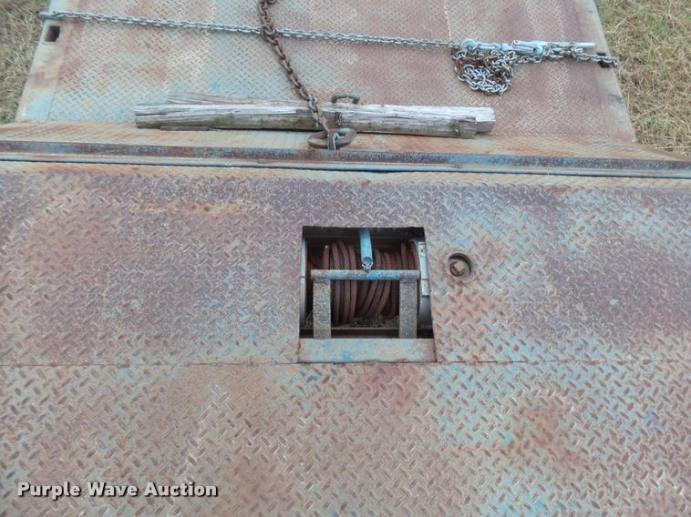 image for item DA4711 1978 Muvall 4451T equipment trailer