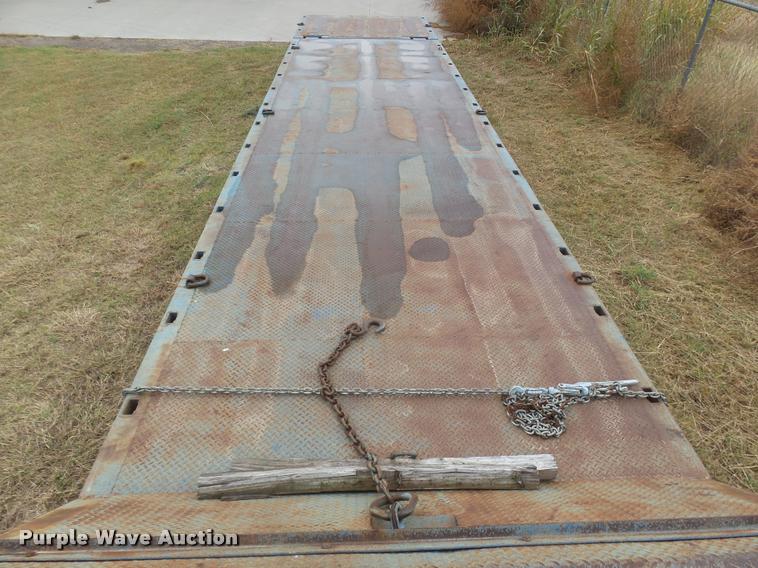 image for item DA4711 1978 Muvall 4451T equipment trailer